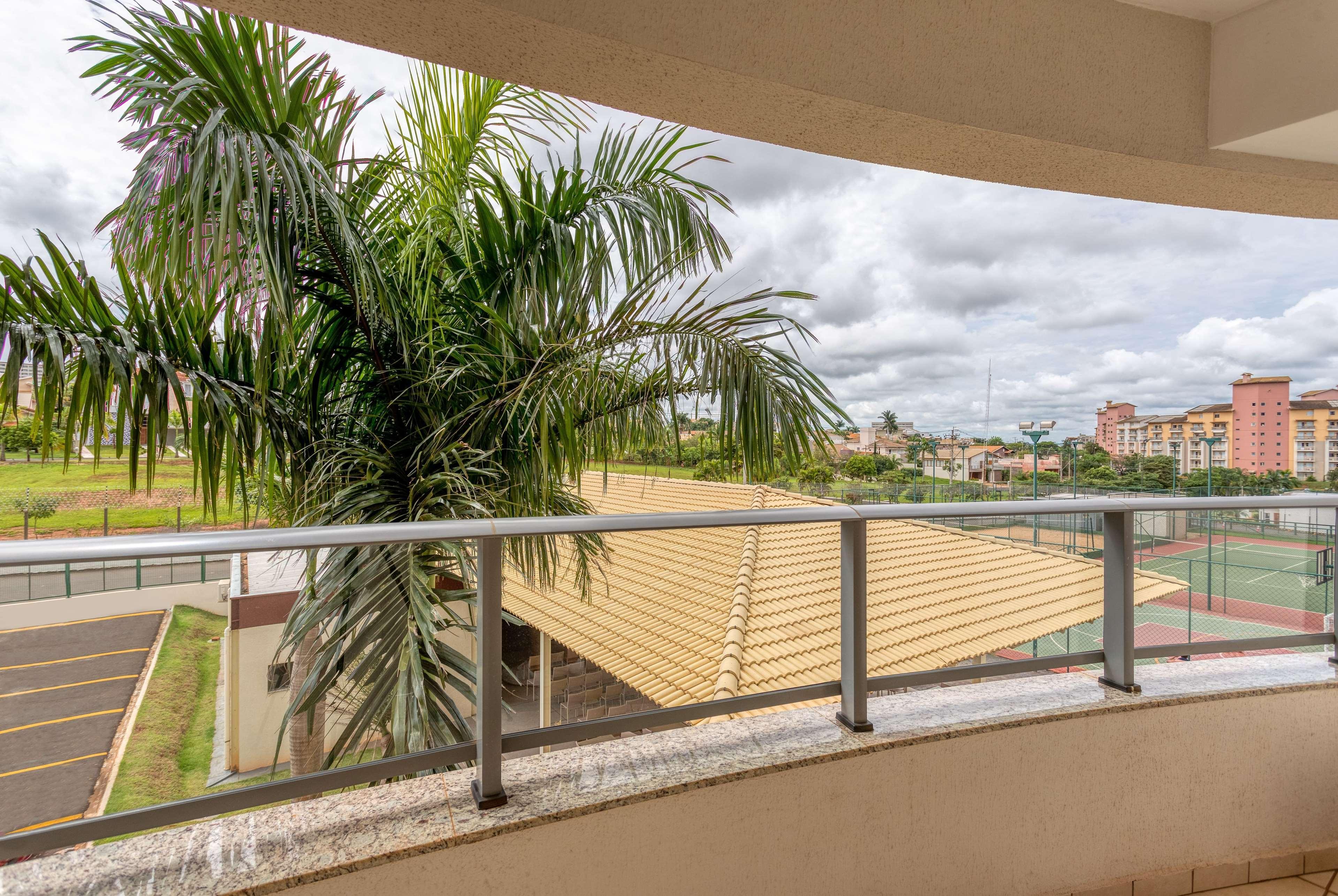 Wyndham Olimpia Royal Hotels Exterior photo A view of the city from a balcony