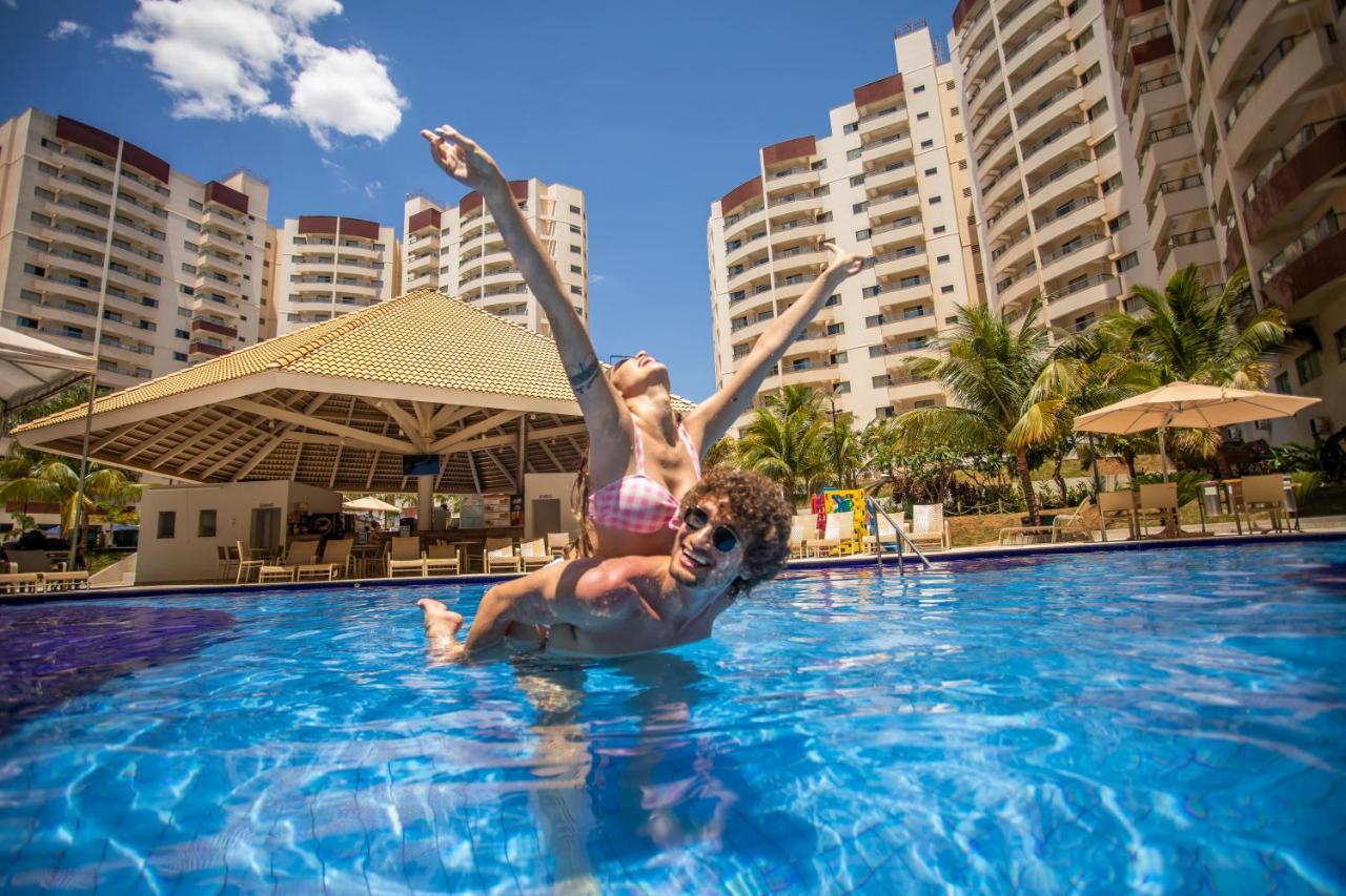 Wyndham Olimpia Royal Hotels Exterior photo A couple at the pool